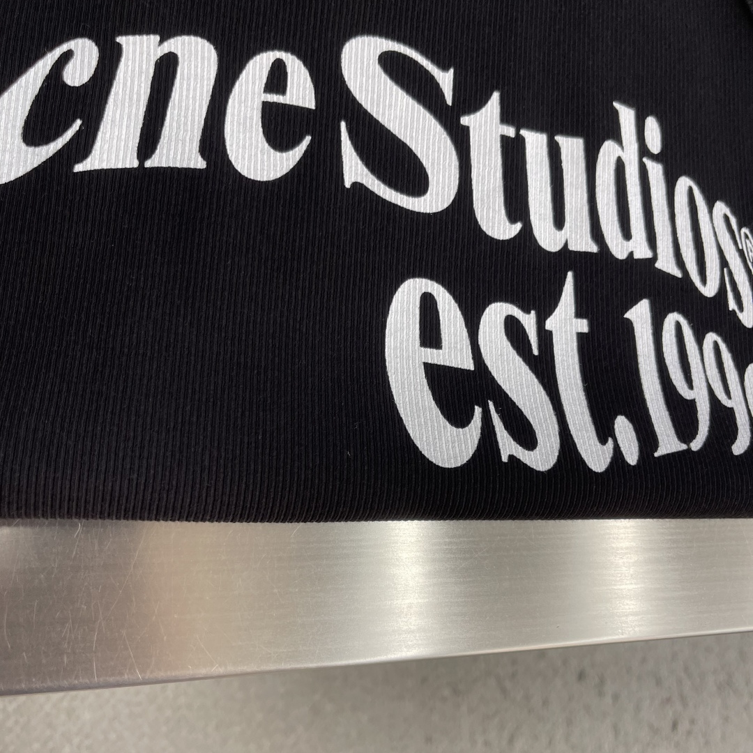 -Acne Studio    SS26夏季新款背心，胸前印花字母自带潮酷基因～ 螺纹弹力棉质亲肤又有型