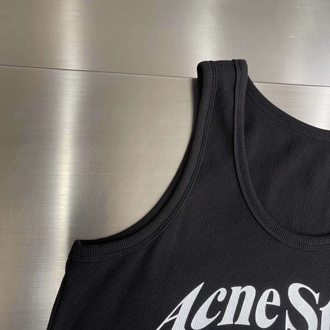 -Acne Studio    SS26夏季新款背心，胸前印花字母自带潮酷基因～ 螺纹弹力棉质亲肤又有型