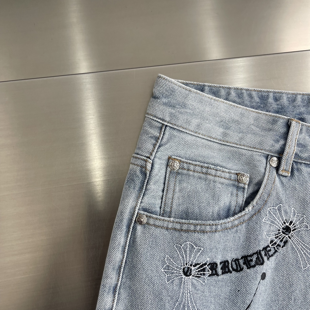 -CH 克罗心    牛仔短裤 梵文字母绣花男女同款式材质 牛仔布 尺码：M-XXL