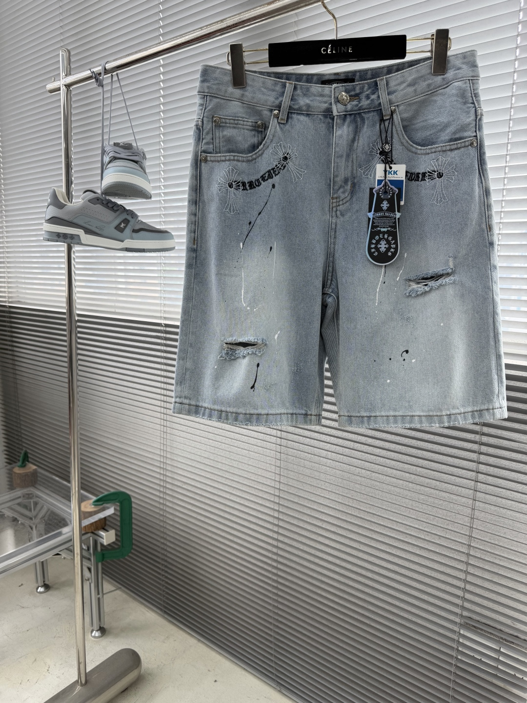 -CH 克罗心    牛仔短裤 梵文字母绣花男女同款式材质 牛仔布 尺码：M-XXL