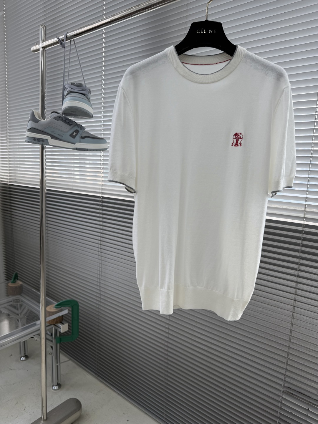 NO:872758,-BC classic logo embroidered round neck T-shirt. Selected 60-count long-staple cotton. Delicate and soft, breathable and skin-friendly, with a high-end touch. Classic BC embroidery embellishment, simple but not simple. Versatile for daily commuting, low-key to highlight texture. Sizes M-3XL, tees, t-shirt,19860909-BC 经典logo绣花圆领T恤 甄选60支长绒棉 细腻软糯,透气亲肤,触感高级 经典BC刺绣点缀,简约不简单 日常通勤百搭,低调彰显质感 尺码M-3XL,,tees，t-shirt,,Men's clothing