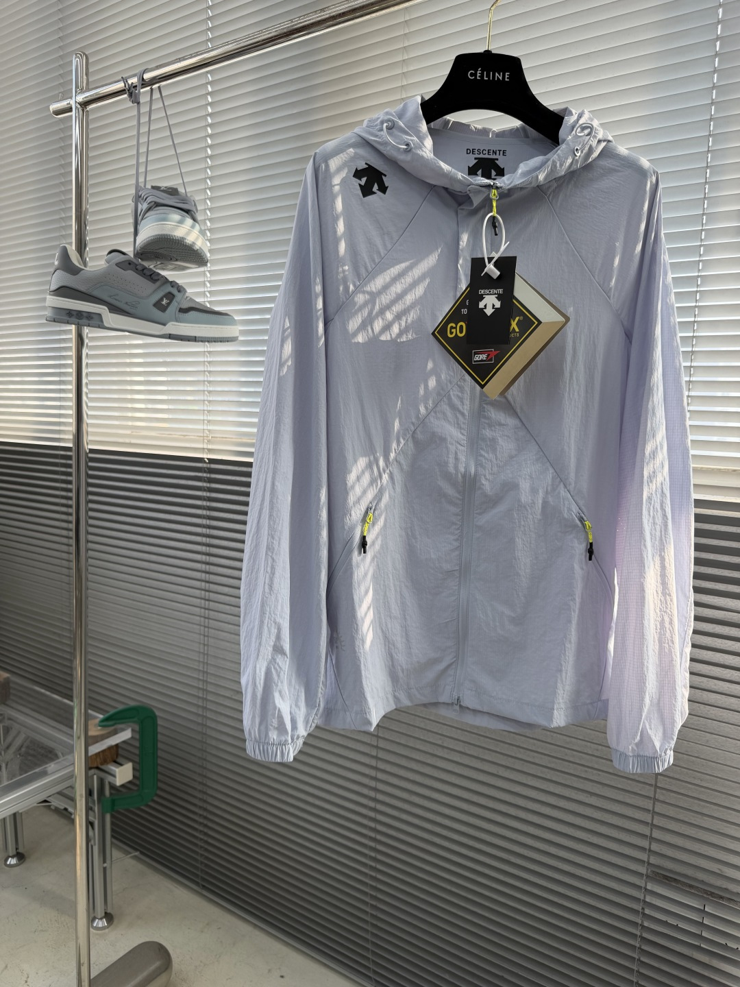 -DESCENTE/迪桑特   拼色夏季同款情侣防晒衣，男女同款连帽轻薄皮肤衣，单层防晒衣，实测紫外线值