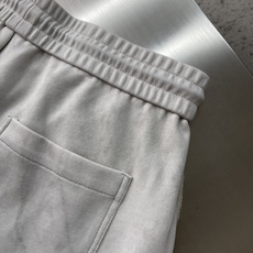 -Balenciag 春夏新款休闲短裤 面料定制定染 手感柔软细腻非常舒服😌水洗工艺、 -Balenciag 春夏新款休闲短裤 面料定制定染 手感柔软细腻非常舒服😌水洗工艺、