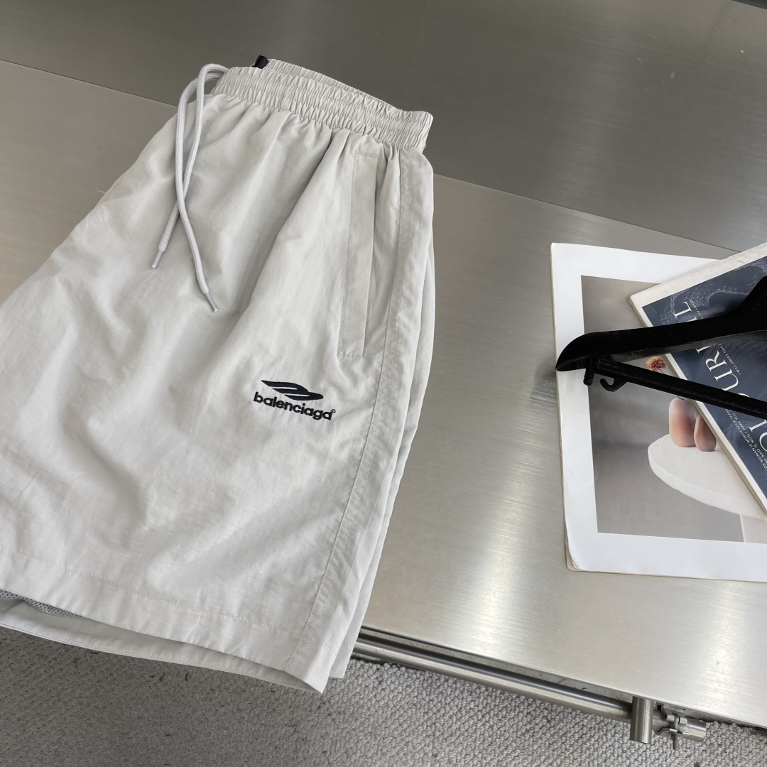 -Balenciag     26ss新款纯色Logo印花松紧腰 休闲短裤 宽松版型 男款 高版本码数：