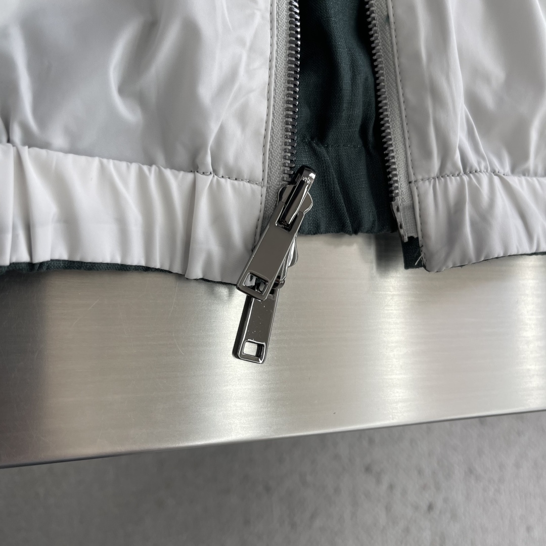 -Z Zegn     早秋新款双面立领夹克外套尺码：M-3XL  宽松版型（可两面穿着）100%亚麻，
