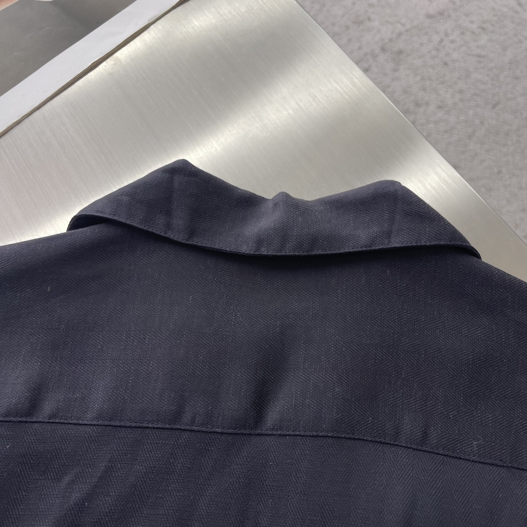 整套  -Loro Piana    2026春夏男士套装，最新的贸易订单全品相！！网红款！上身舒适透气