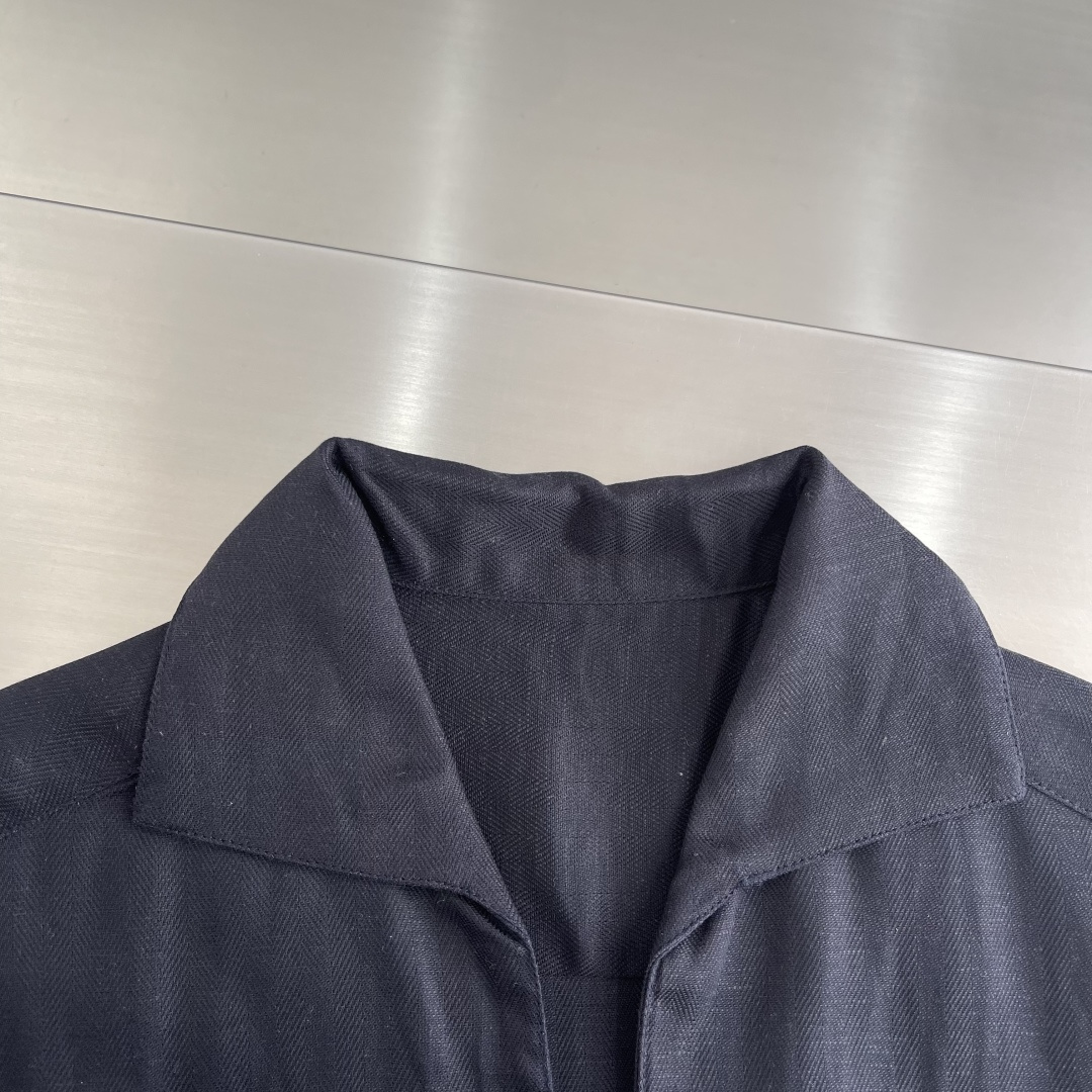 整套  -Loro Piana    2026春夏男士套装，最新的贸易订单全品相！！网红款！上身舒适透气