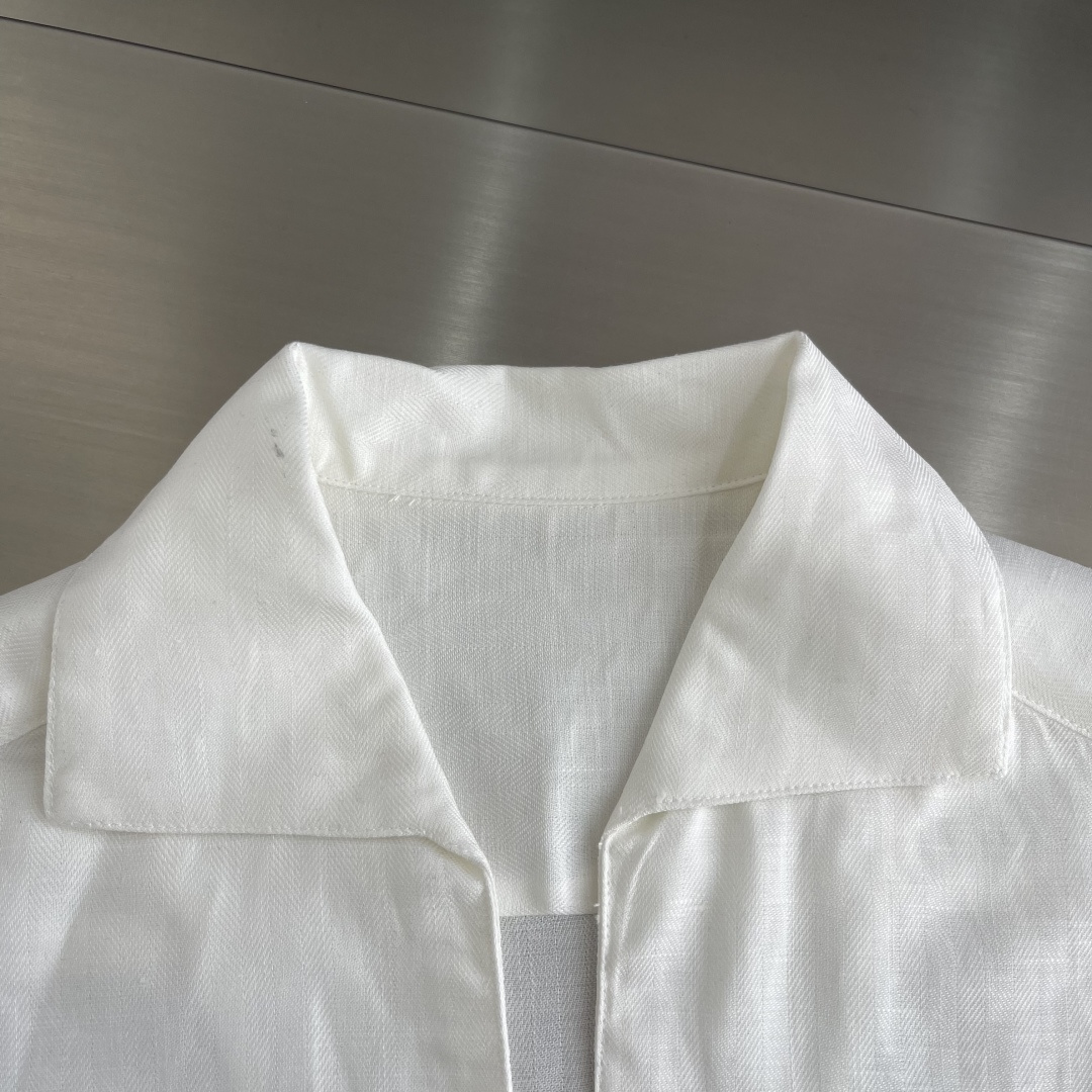 整套  -Loro Piana    2026春夏男士套装，最新的贸易订单全品相！！网红款！上身舒适透气