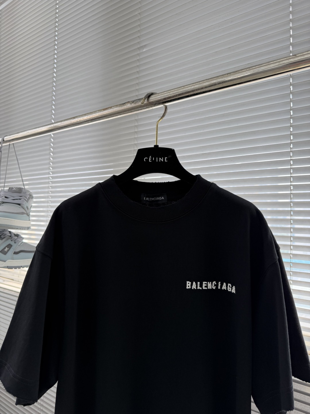 -Balenciag    2026SS春夏新品 经典珠管绣T恤，奢潮必备！甄选重磅精梳棉，软糯垂坠、透