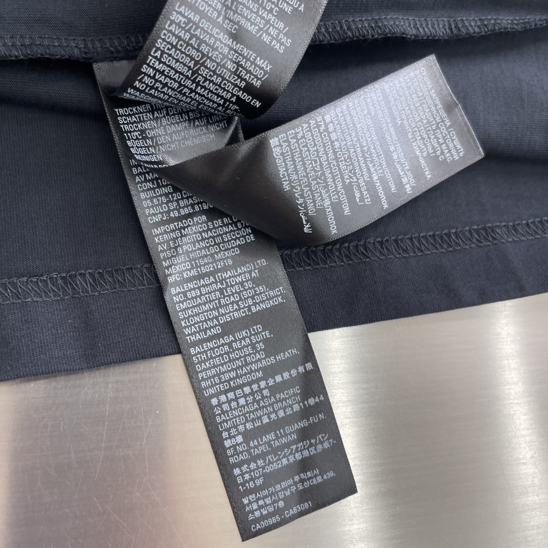-Balenciag     SS26新款 蓝黄单环logo刺绣短袖 码数:S M L尺码	衣长	胸围 