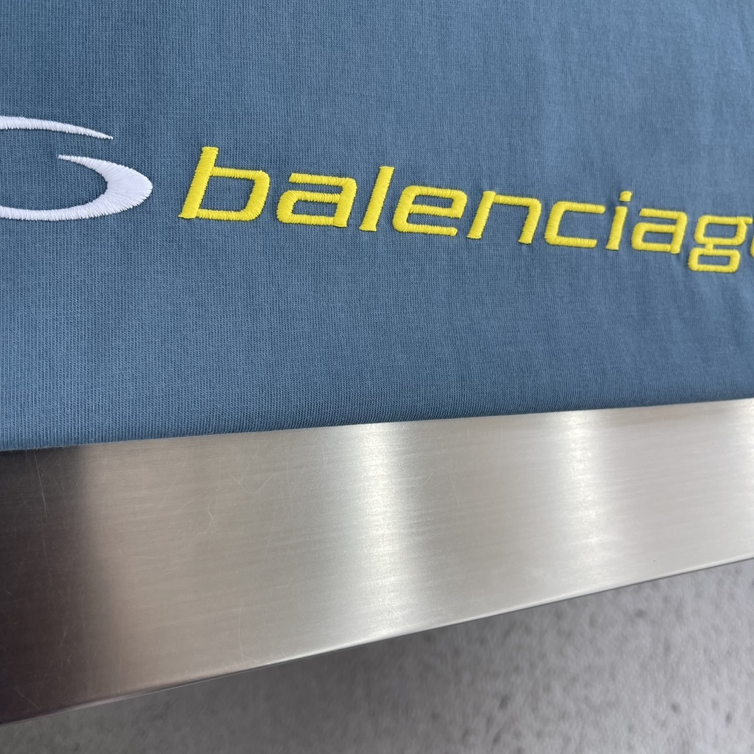 -Balenciag     SS26新款 蓝黄单环logo刺绣短袖 码数:S M L尺码	衣长	胸围 