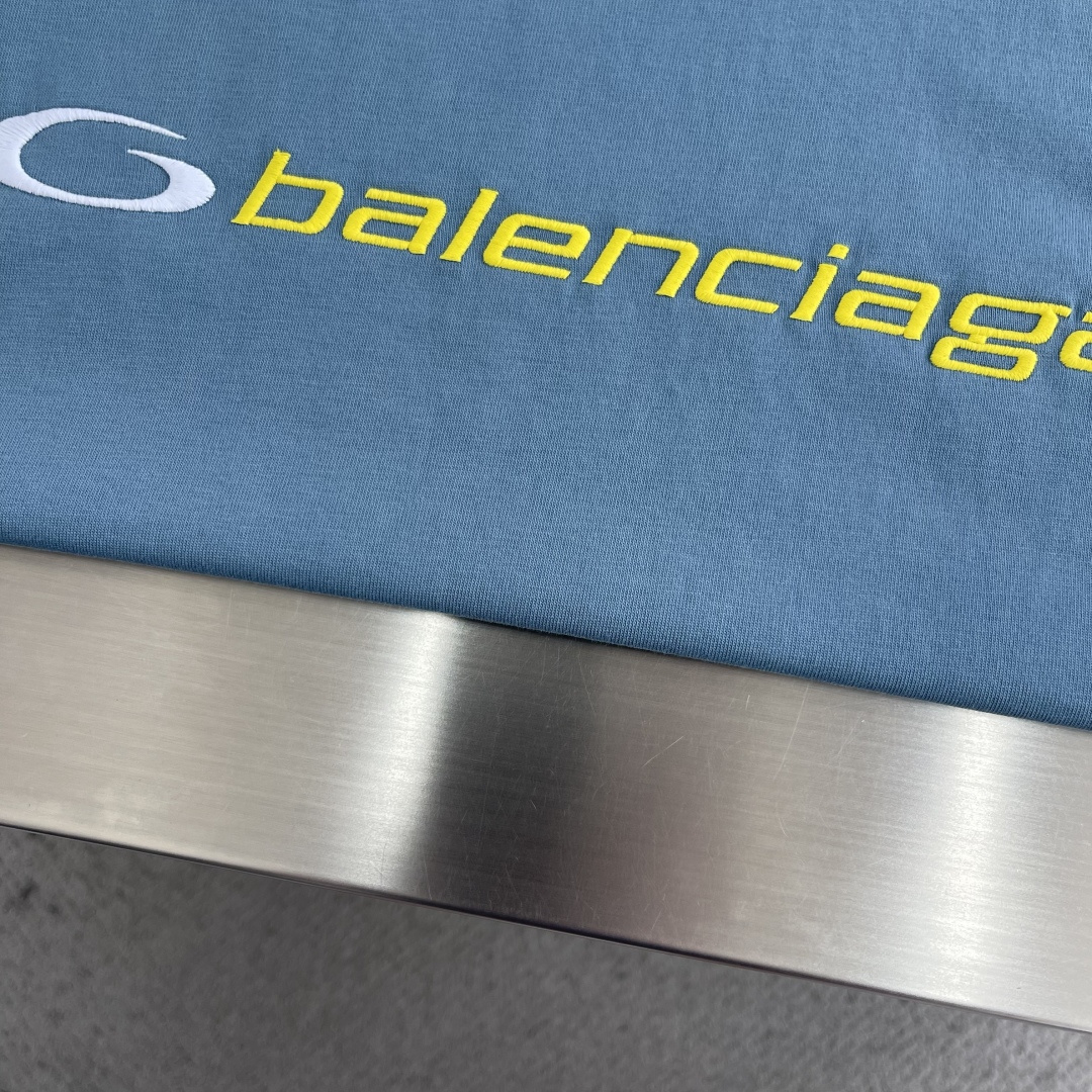 -Balenciag     SS26新款 蓝黄单环logo刺绣短袖 码数:S M L尺码	衣长	胸围 