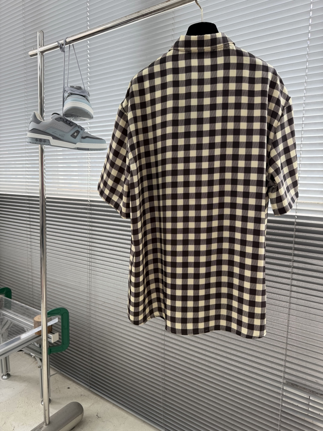 -驴牌    26新款春季系列 DAMIER 提花短袖侧开衩 衬衫 男款码数：S.M.L.XL尺码	衣长