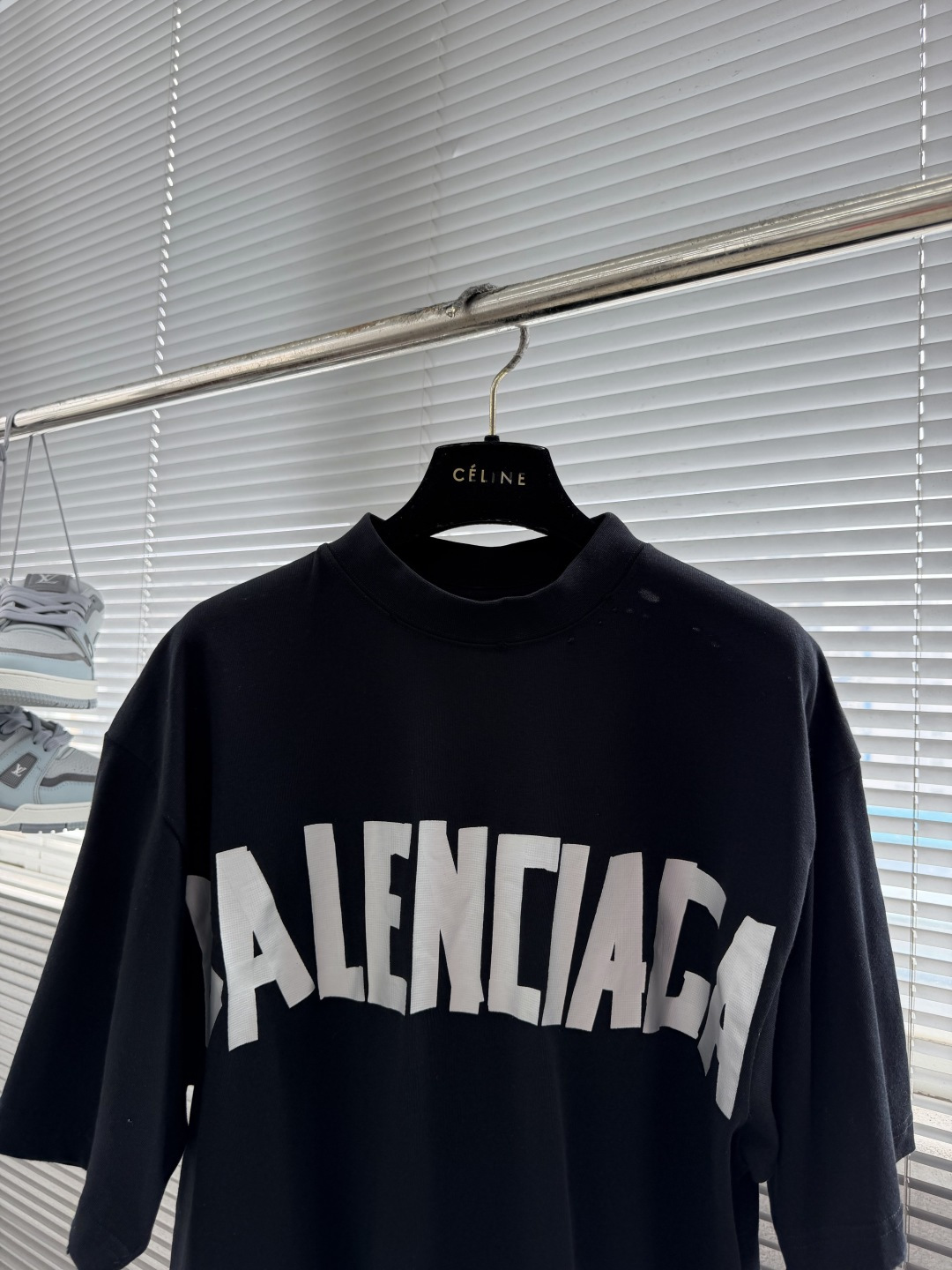 -Balenciag      胶带系列新款t恤，纯棉面料，重工做旧洗水工艺，进口双色胶印重印，设计感十