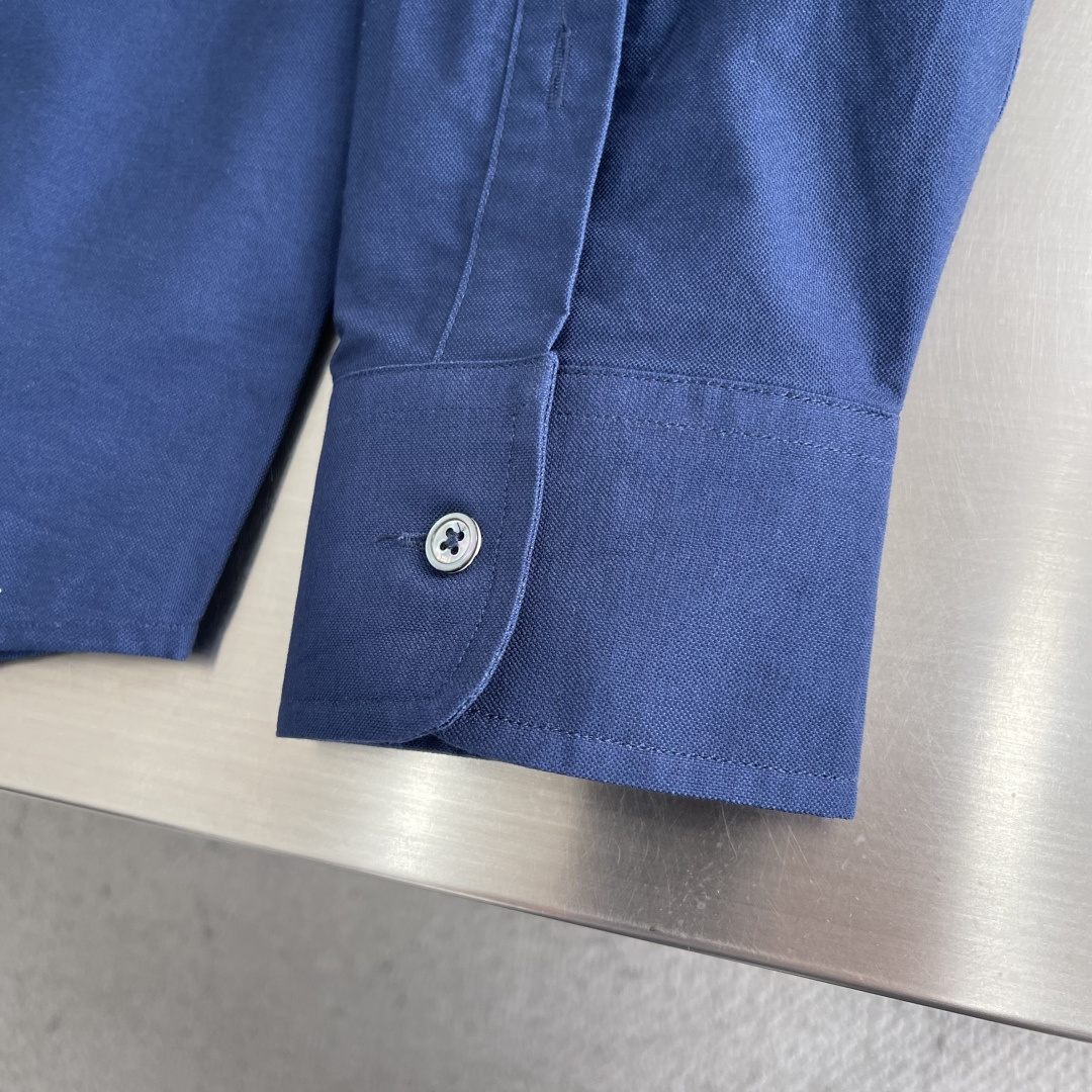 -Ami Paris     爱心刺绣口袋衬衫定制臻品柔韧牛津棉布 紧致而爽滑 舒适贴肤 一抹雾境藏青 