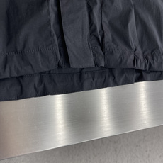 -Loro Piana 新款翻领黑色 纽扣衬衫外套面料成份:88.6%锦纶11.4%氨纶男士通勤刚 -Loro Piana 新款翻领黑色 纽扣衬衫外套面料成份:88.6%锦纶11.4%氨纶男士通勤刚
