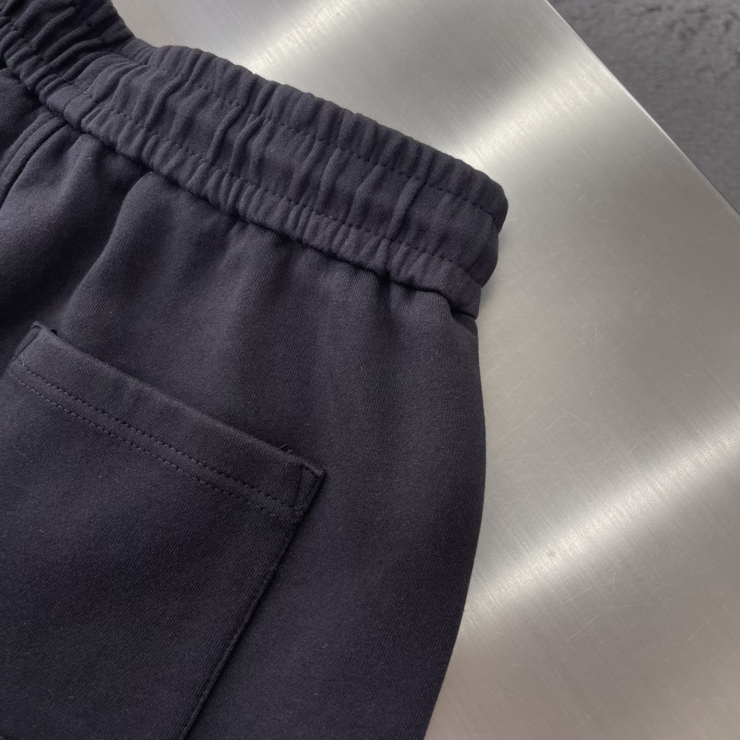 -Balenciag    2026春夏新款休闲抽绳短裤，运动休闲短裤五分裤！贸易公司渠道稀出，同步官网