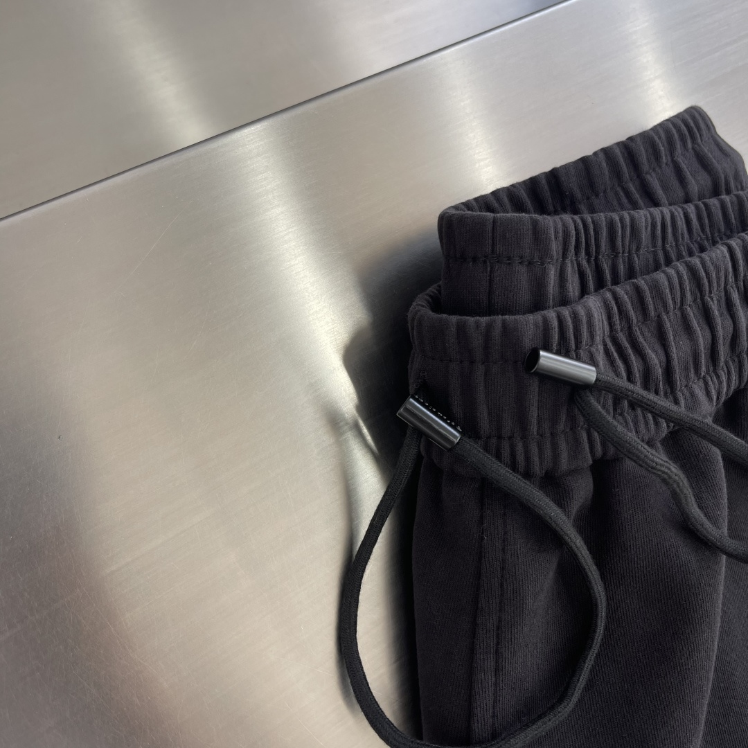 -Balenciag    2026春夏新款休闲抽绳短裤，运动休闲短裤五分裤！贸易公司渠道稀出，同步官网