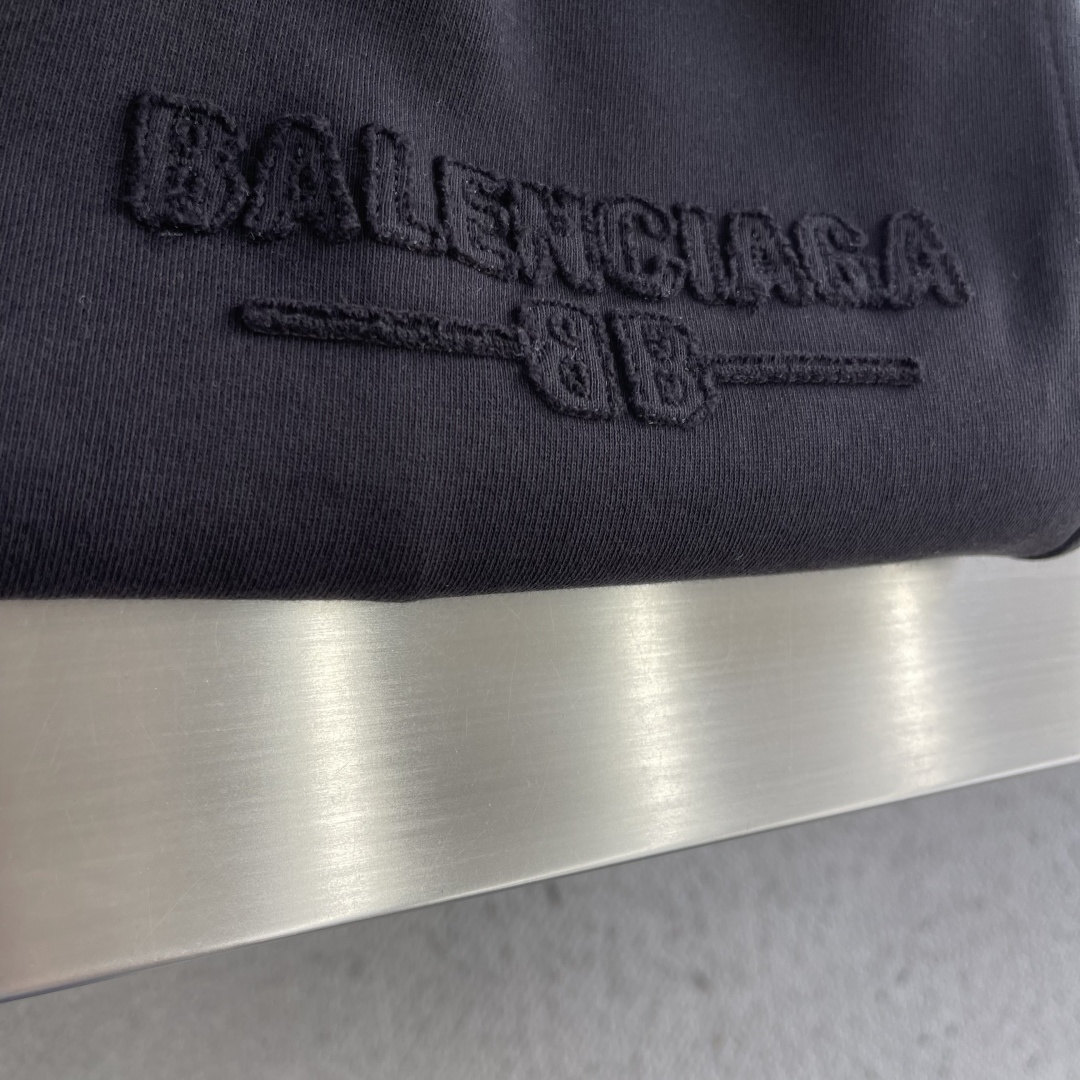 -Balenciag    2026春夏新款休闲抽绳短裤，运动休闲短裤五分裤！贸易公司渠道稀出，同步官网