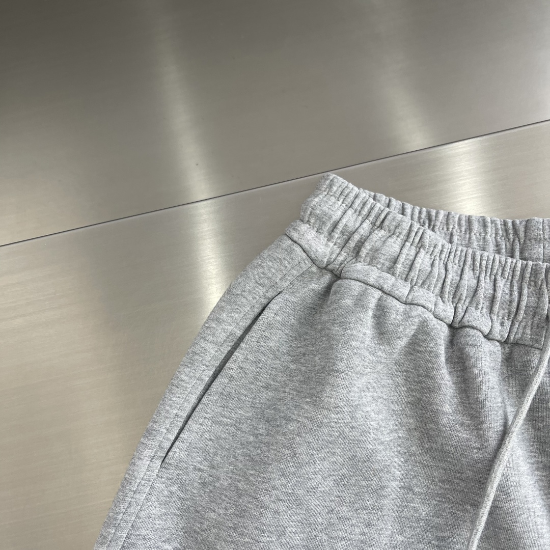 -Balenciag    2026春夏新款休闲抽绳短裤，运动休闲短裤五分裤！贸易公司渠道稀出，同步官网