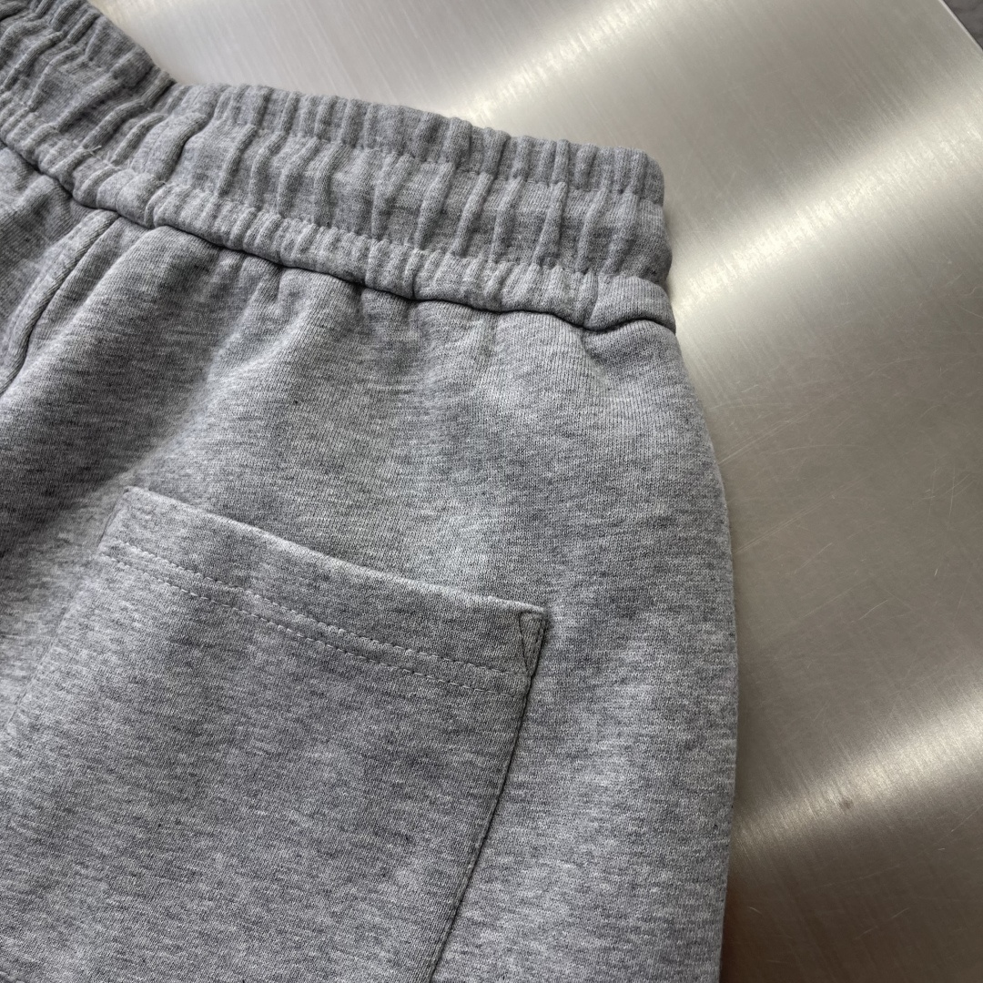 -Balenciag    2026春夏新款休闲抽绳短裤，运动休闲短裤五分裤！贸易公司渠道稀出，同步官网