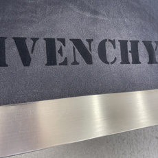 -GVC 2026新款不喧哗,自有锋芒✨GIVENCH*简约短袖极简字母标识,低调显贵利落宽松版 -GVC 2026新款不喧哗,自有锋芒✨GIVENCH*简约短袖极简字母标识,低调显贵利落宽松版