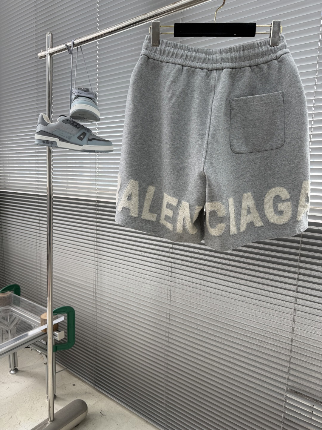 -Balenciag    2026春夏新款休闲抽绳短裤，运动休闲短裤五分裤！贸易公司渠道稀出，同步官网