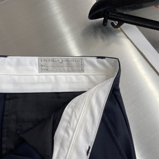 -Brunello Cucinelli BC的经典之作 初剪羊毛休闲西裤1.100%初剪羊毛面料甄选澳大 -Brunello Cucinelli BC的经典之作 初剪羊毛休闲西裤1.100%初剪羊毛面料甄选澳大