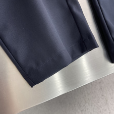 -Brunello Cucinelli BC的经典之作 初剪羊毛休闲西裤1.100%初剪羊毛面料甄选澳大 -Brunello Cucinelli BC的经典之作 初剪羊毛休闲西裤1.100%初剪羊毛面料甄选澳大