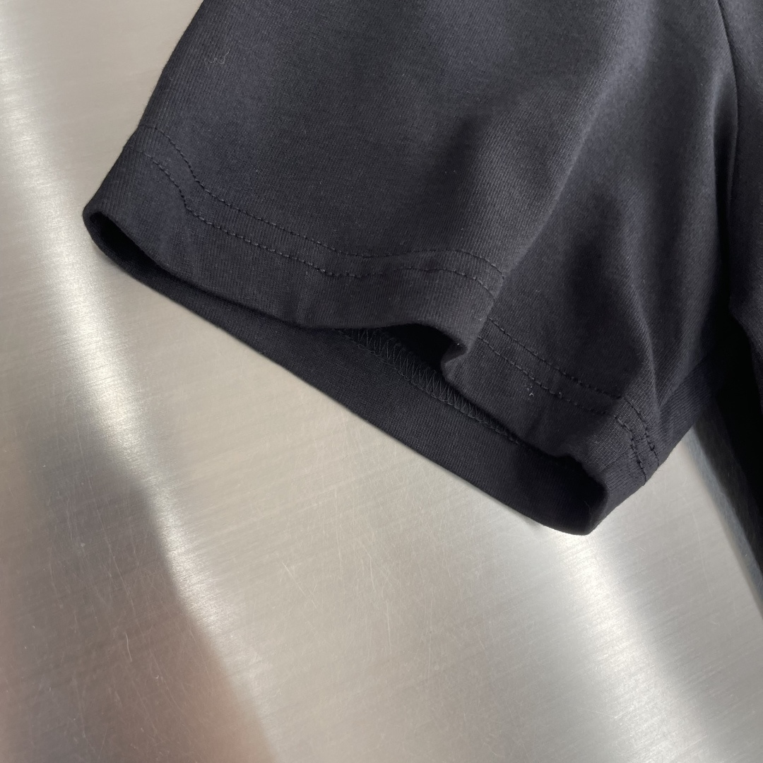 -Lululemon    2026新款T恤采用高克重布料 洗完水260克 不缩水不变形  上身阔挺效果