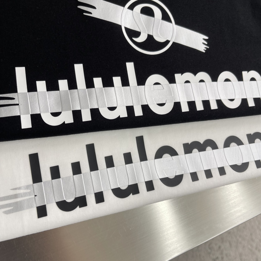 -Lululemon    2026新款T恤采用高克重布料 洗完水260克 不缩水不变形  上身阔挺效果