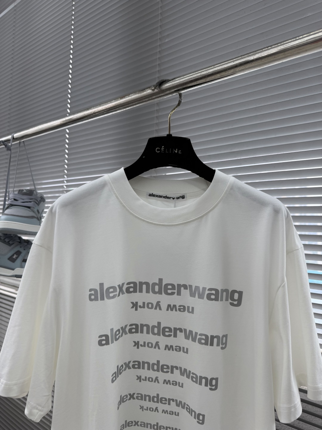 -alexander wang 亚力山大王    26ss春夏新款短袖T恤 面料采用定制双纱纯棉 克重2