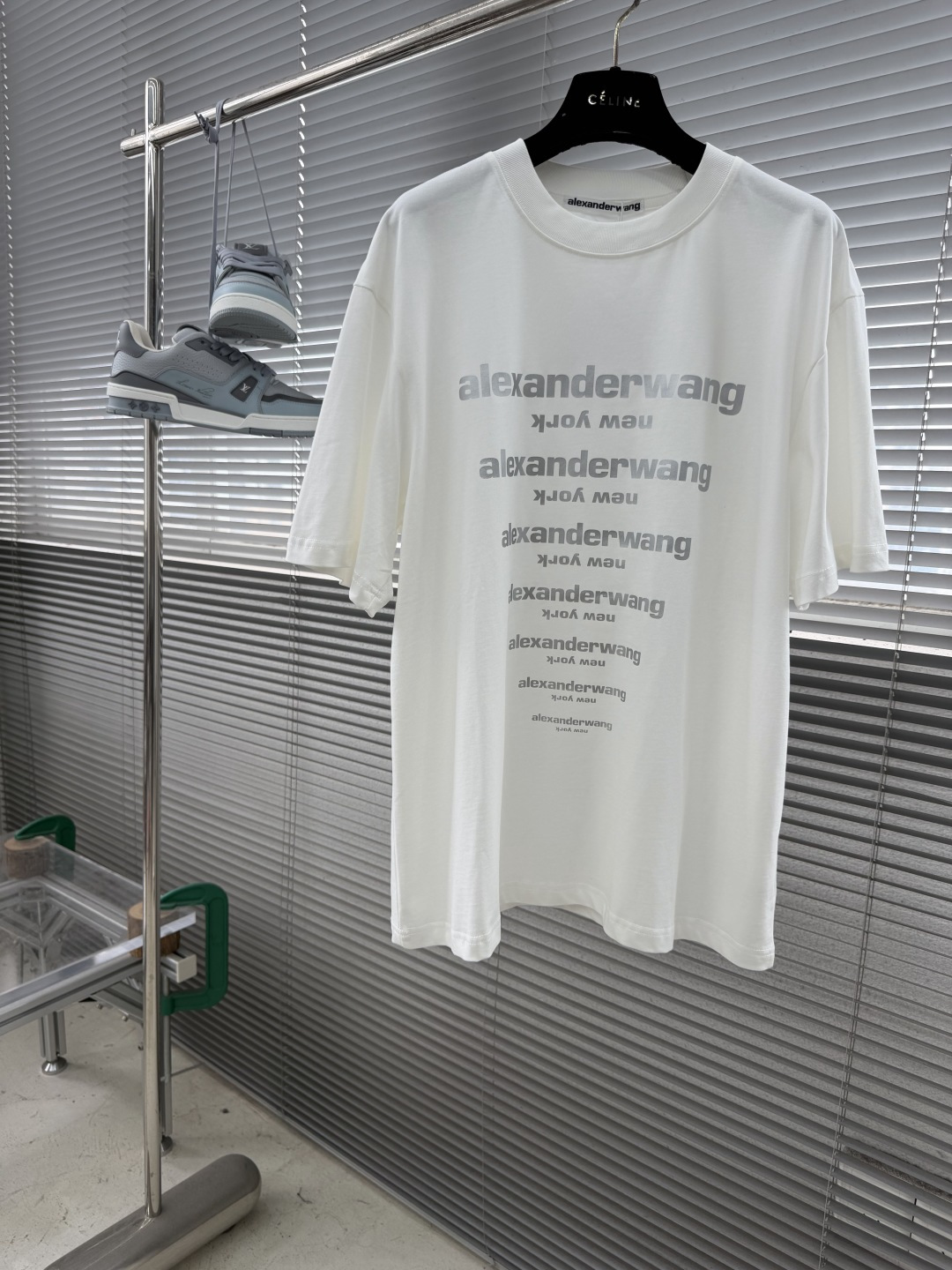 -alexander wang 亚力山大王    26ss春夏新款短袖T恤 面料采用定制双纱纯棉 克重2