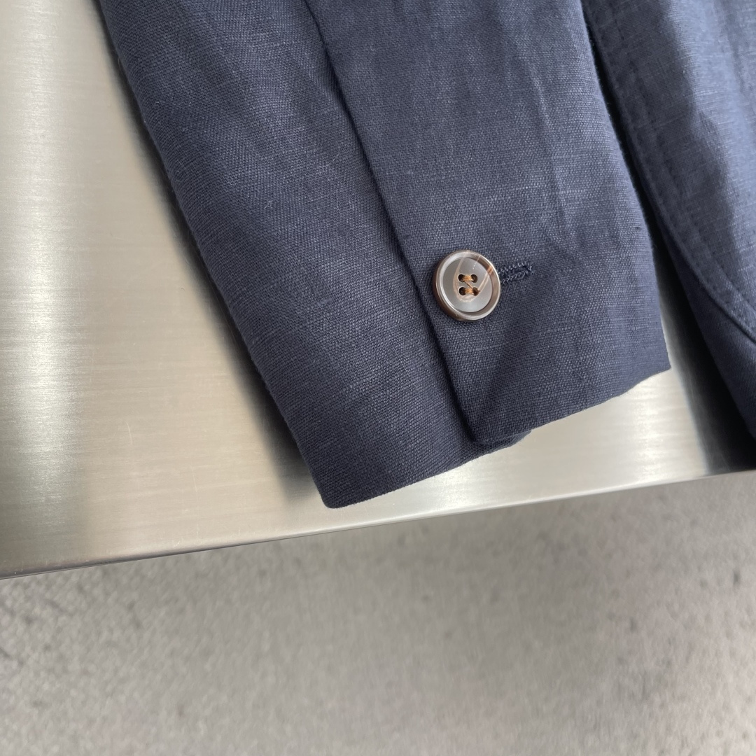 Loro Piana 新款老钱休闲西服,解锁通勤新格调 6