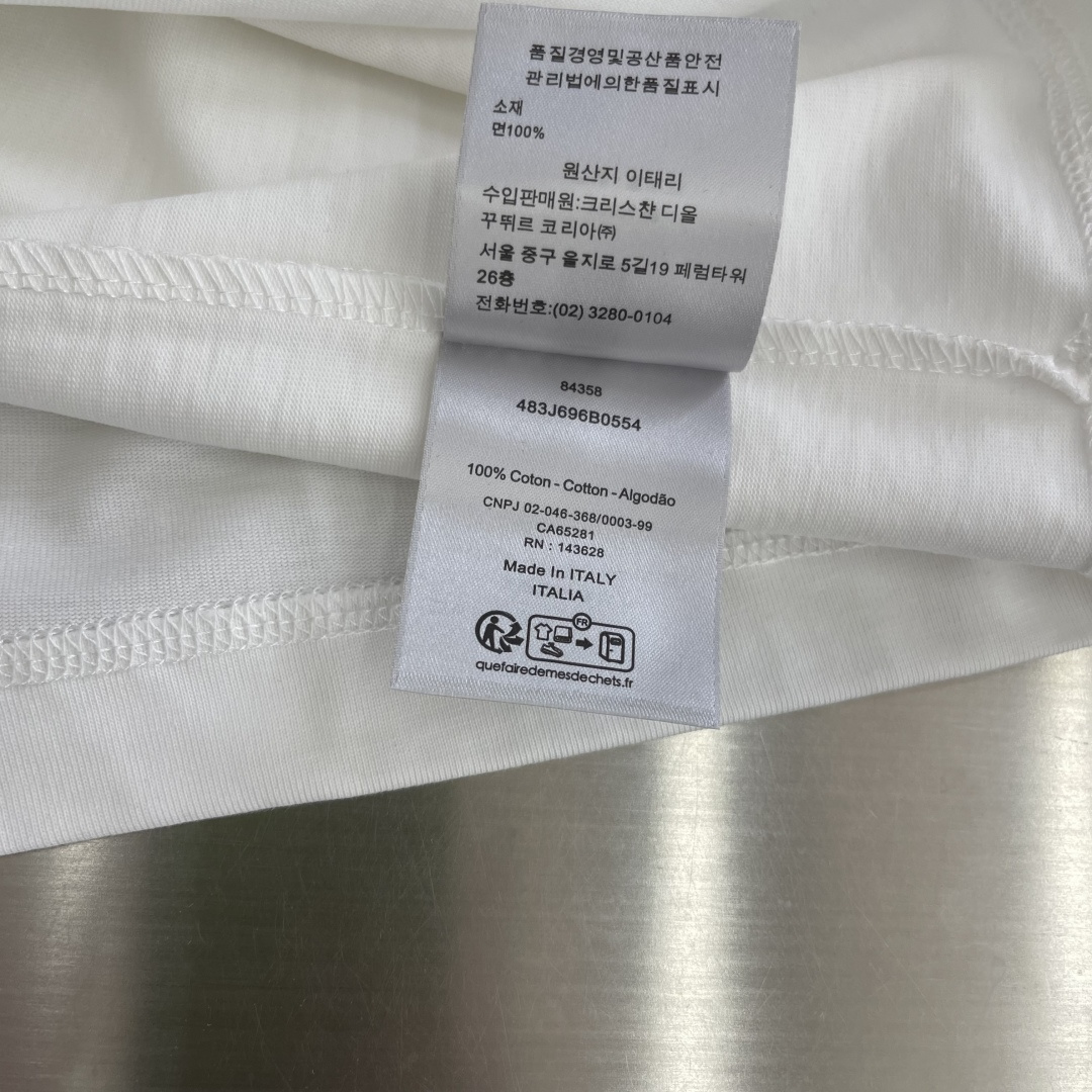 -Dio    2026SS春夏新品休闲短TEE，进口优质高支纯棉面料打造，舒适透气，质地超赞！前、后勾