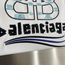-Balenciag 字母刺绣logoT恤宽松版型 采用客供270克双纱纯棉面料 成衣水洗 手感丝 -Balenciag 字母刺绣logoT恤宽松版型 采用客供270克双纱纯棉面料 成衣水洗 手感丝