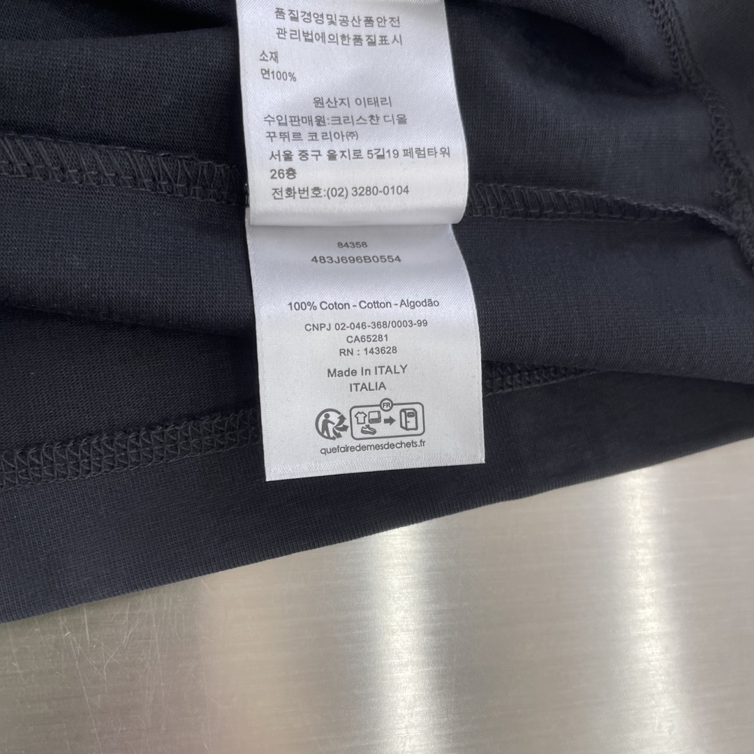 -Dio    2026SS春夏新品休闲短TEE，进口优质高支纯棉面料打造，舒适透气，质地超赞！前、后勾