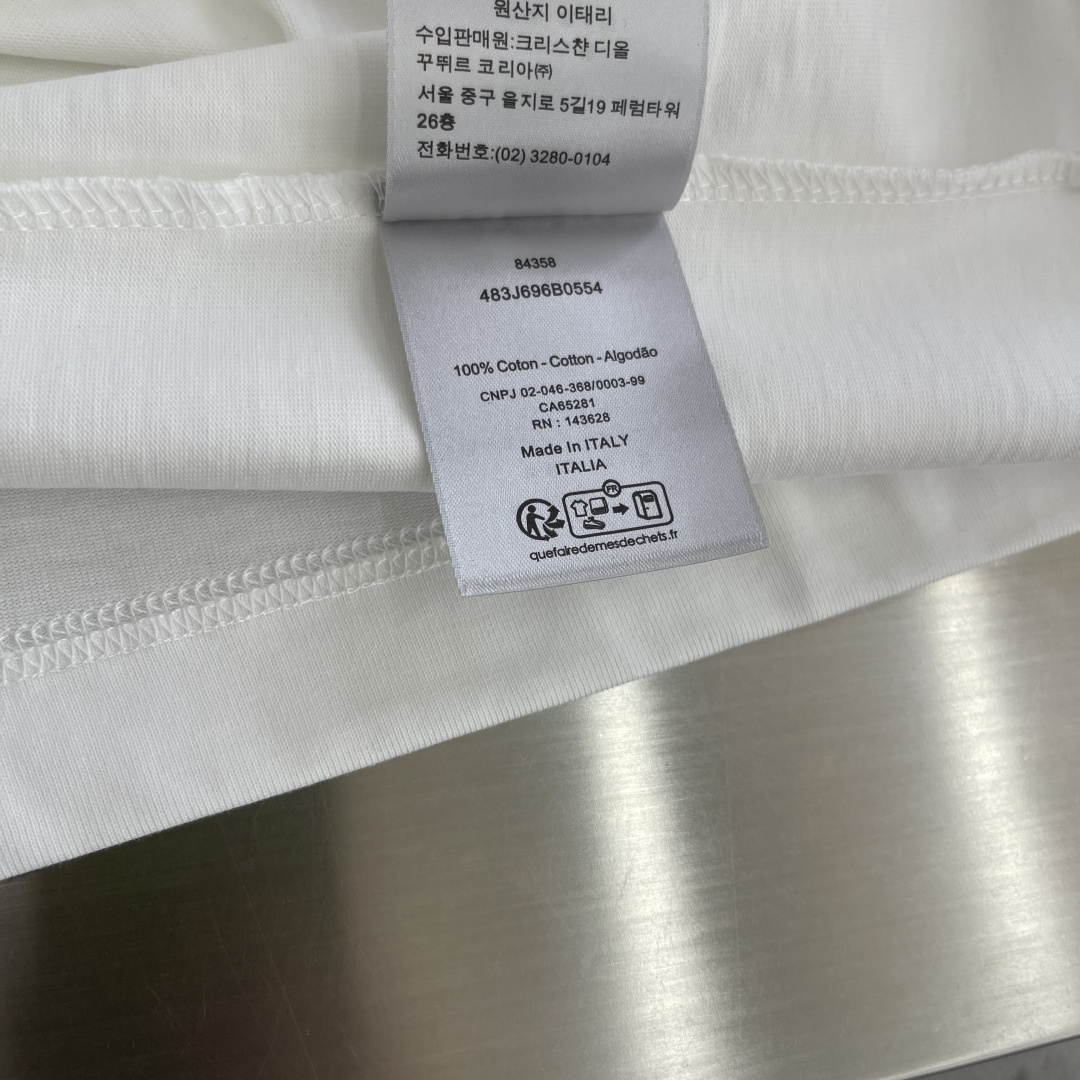 -Dio    2026SS春夏新品休闲短TEE，进口优质高支纯棉面料打造，舒适透气，质地超赞！前、后勾