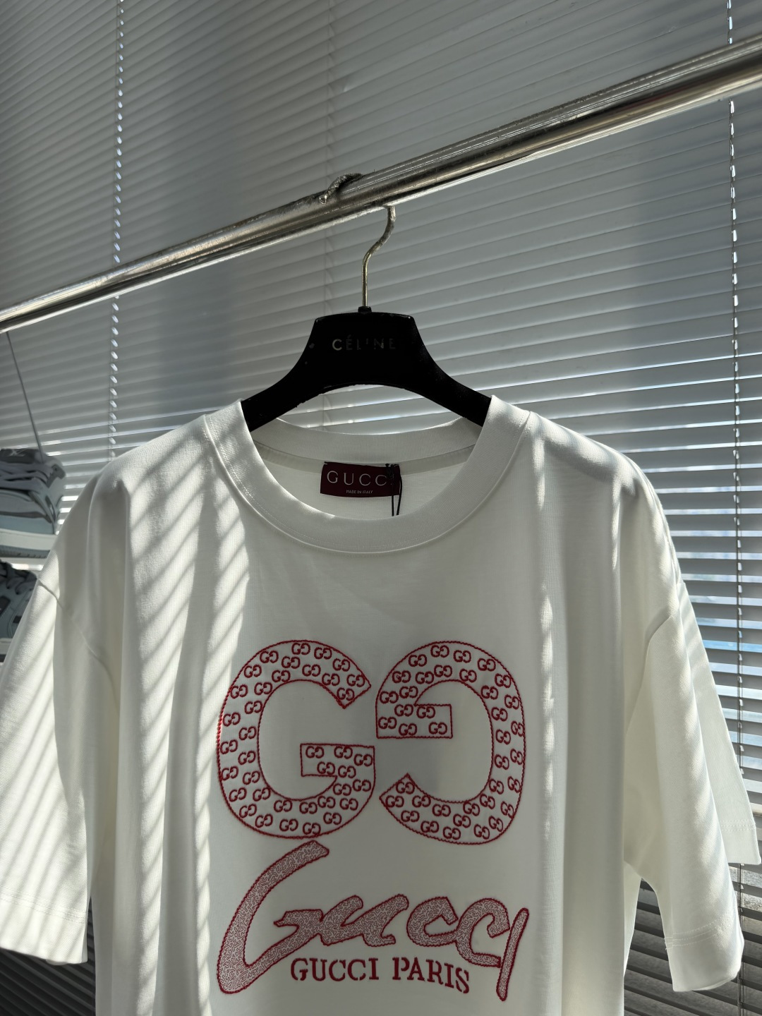 -GUCC    26ss春夏彩色logo短袖T恤  面料采用280克面料 配套1✖️1螺纹  无敌百搭