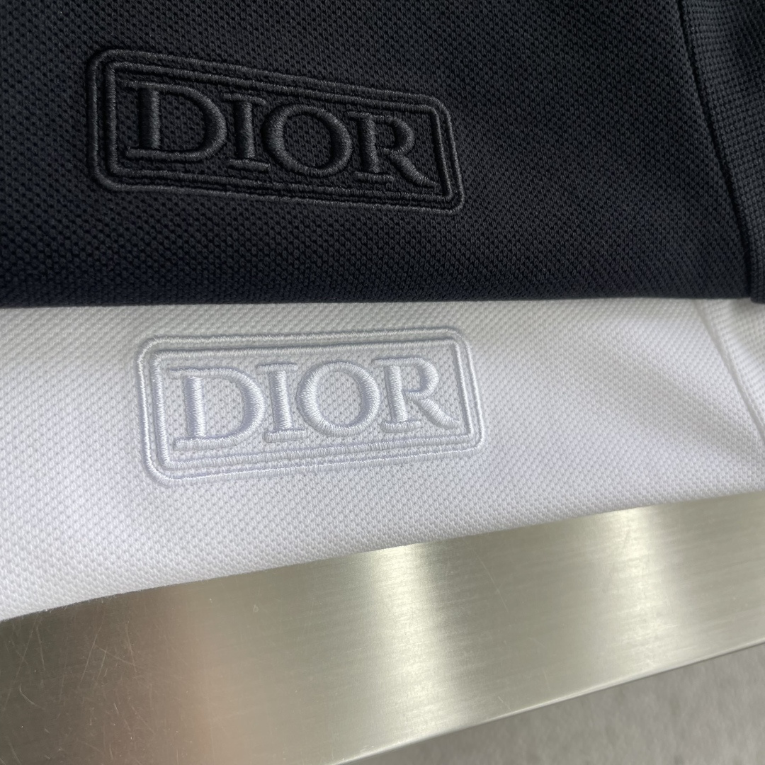 -Dio    26春夏新款🌟字母刺绣翻领Polo衫新款高版本👍高质量 T恤👕码数：M-XXL