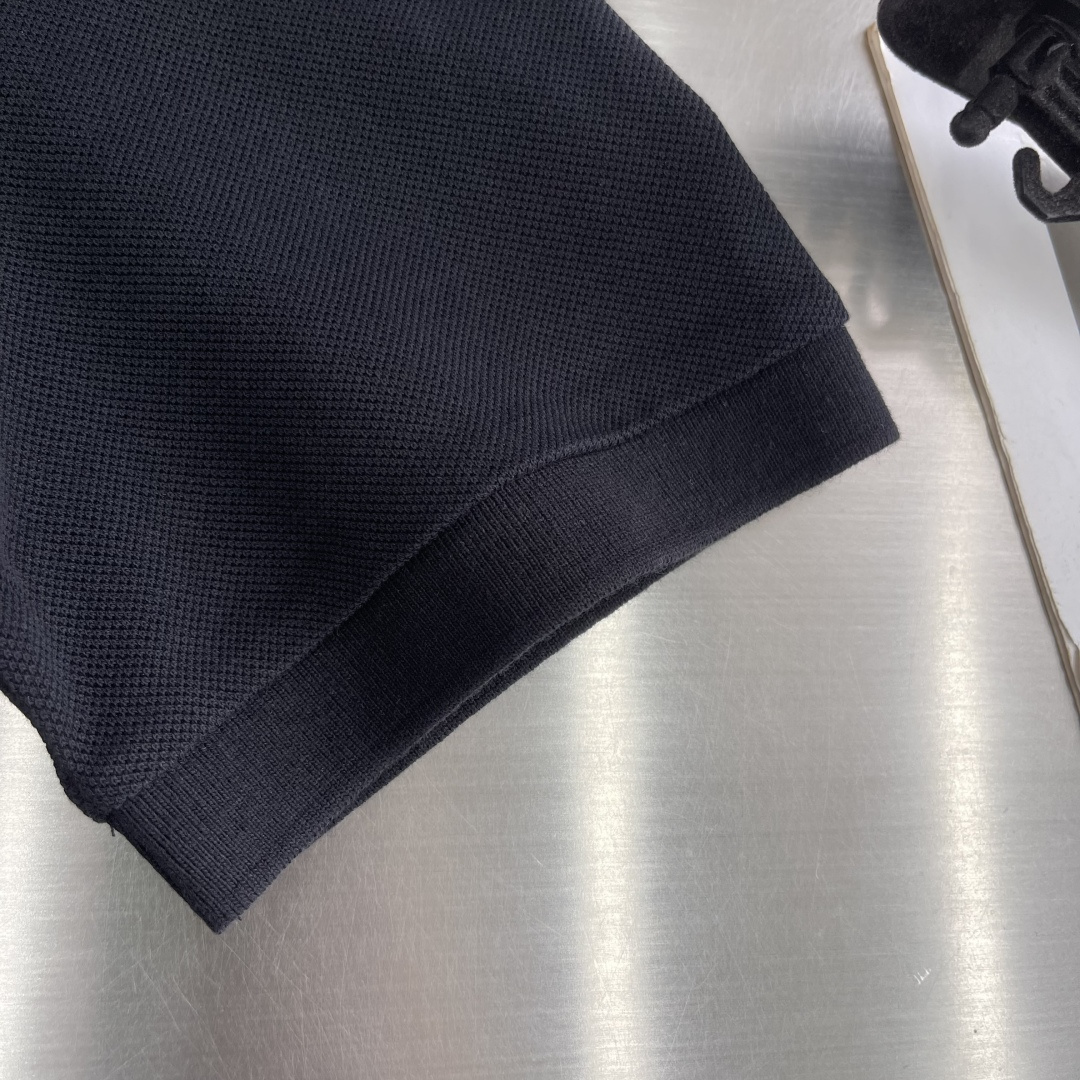 -Dio    26春夏新款🌟字母刺绣翻领Polo衫新款高版本👍高质量 T恤👕码数：M-XXL