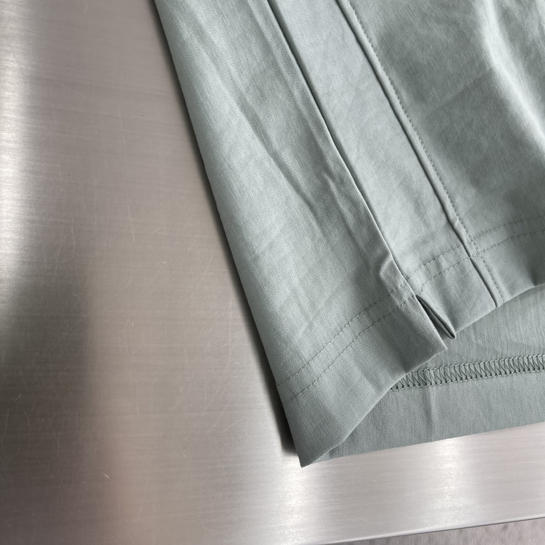 -Kiton   复古老钱风亨利领正肩透气短袖 码数：M.L.XL.2XL.3XL.4XL尺码	衣长  