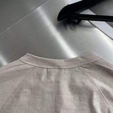 -Kiton 复古老钱风亨利领正肩透气短袖 码数:M.L.XL.2XL.3XL.4XL尺码 衣长 -Kiton 复古老钱风亨利领正肩透气短袖 码数:M.L.XL.2XL.3XL.4XL尺码 衣长