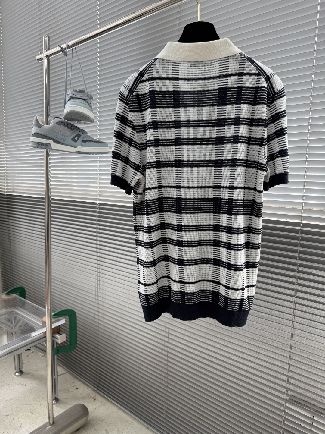 Loro Piana 26SS春夏新款醋酸亚麻混纺针织翻领短Tee,男士立体竖条纹肌理提花商务休闲针织短袖Polo衫 3