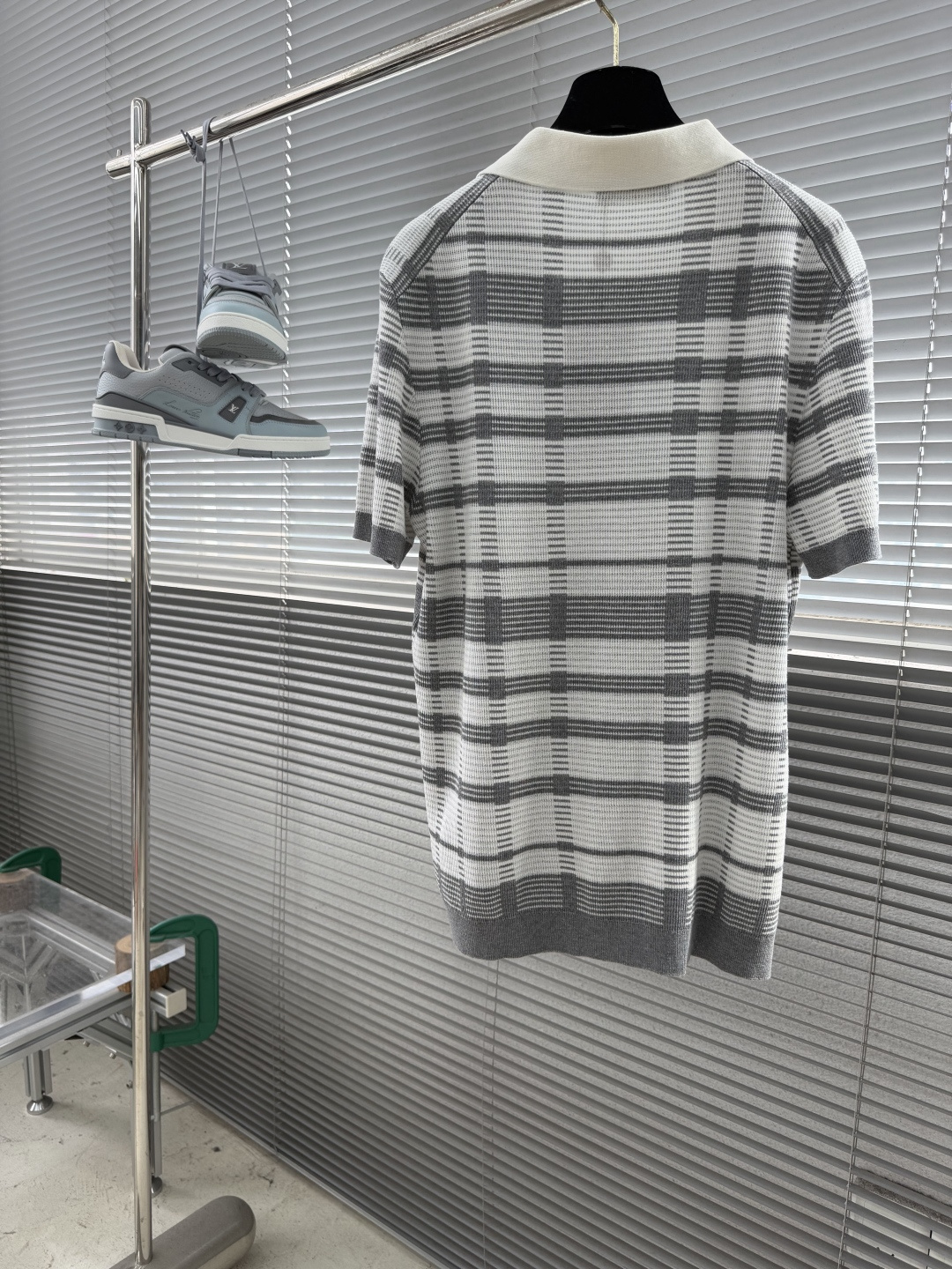 Loro Piana 26SS春夏新款醋酸亚麻混纺针织翻领短Tee,男士立体竖条纹肌理提花商务休闲针织短袖Polo衫 3
