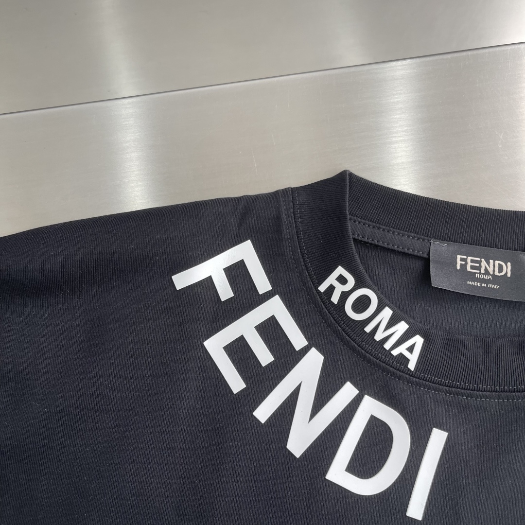 FEND ROMA LogoheavyweightT-shirt 4
