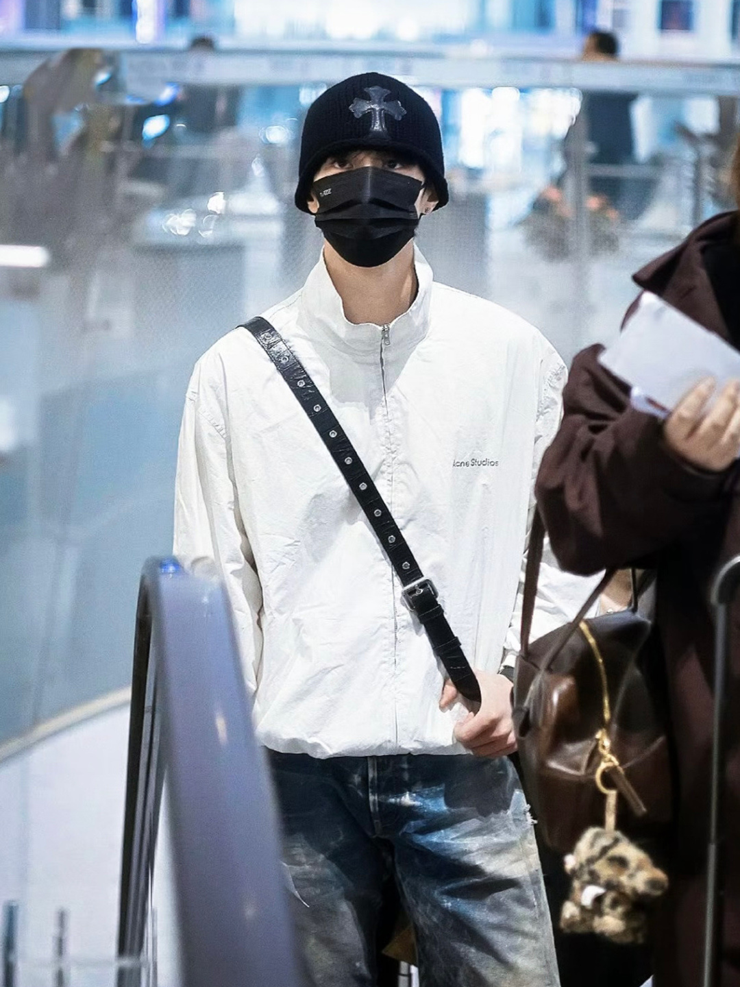 马吉拉 Maison Margiela 高定典藏名品高定成衣时装外套连衣裙衬衫T恤 #72380AFF 3