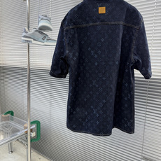 上衣-驴牌 26FW MONOGRAM满印牛仔衬衫12氨全经围赛络纺牛仔面料激光雷射模版刺绣定位裁 上衣-驴牌 26FW MONOGRAM满印牛仔衬衫12氨全经围赛络纺牛仔面料激光雷射模版刺绣定位裁