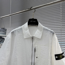 -Stone Island 户外全拉链银色短袖….金属丝网格薄尼面料...出口 韩国订单。帅气的 -Stone Island 户外全拉链银色短袖….金属丝网格薄尼面料...出口 韩国订单。帅气的