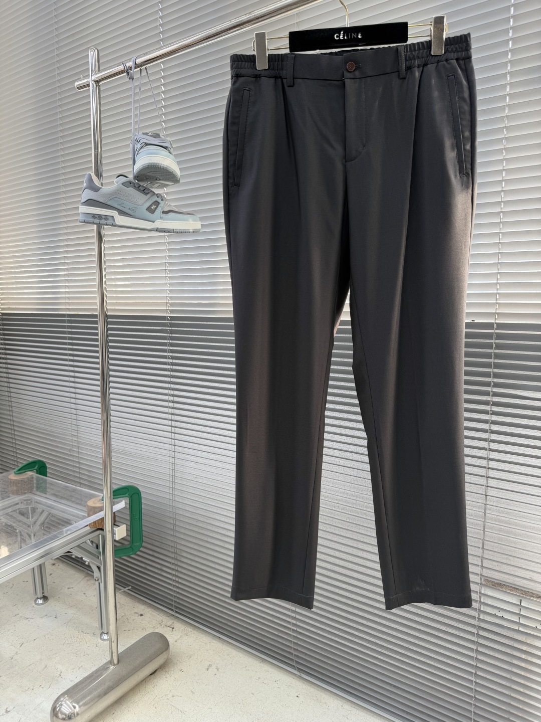 -Loro Piana    进口面料含羊毛醋酸纤维百搭松紧腰设计直筒休闲西裤Loro piana典藏系